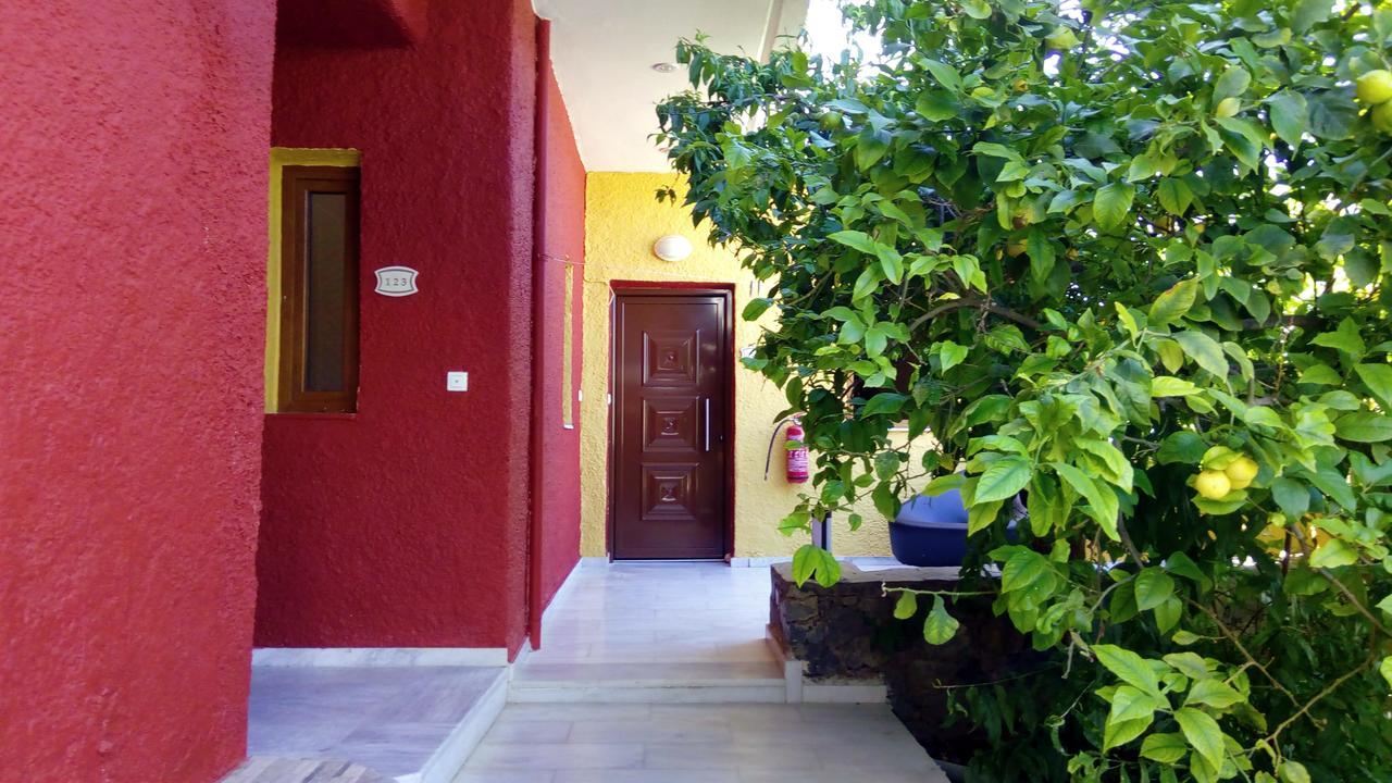 Katerini Apartments Hotel Платанес Экстерьер фото