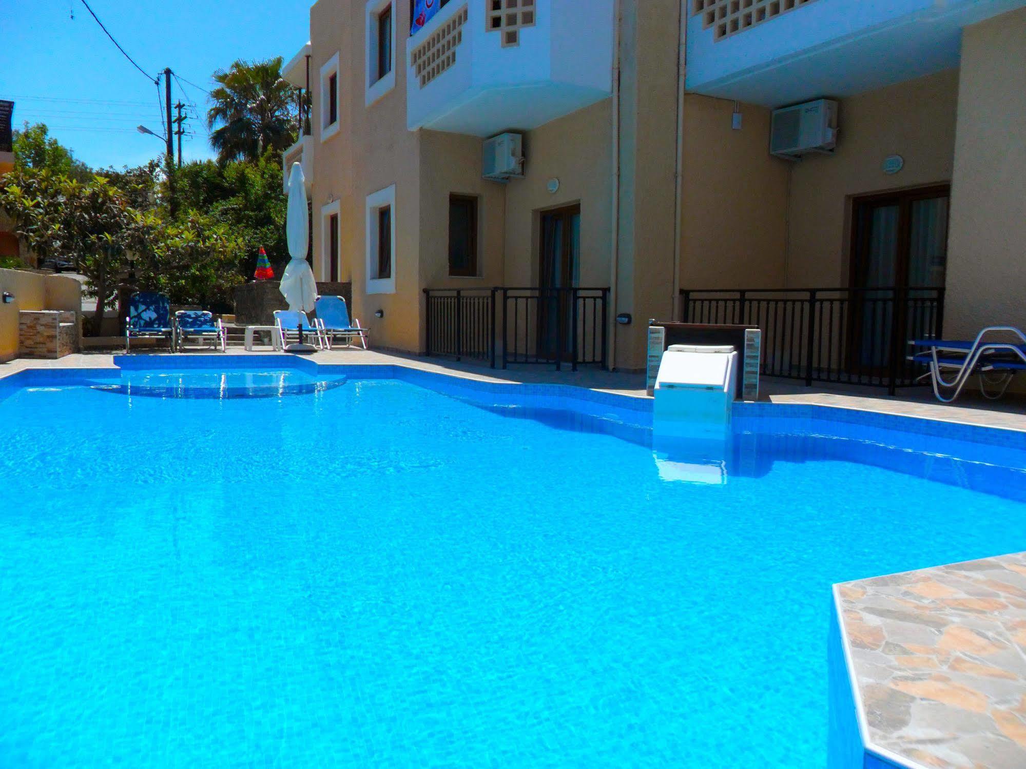 Katerini Apartments Hotel Платанес Экстерьер фото
