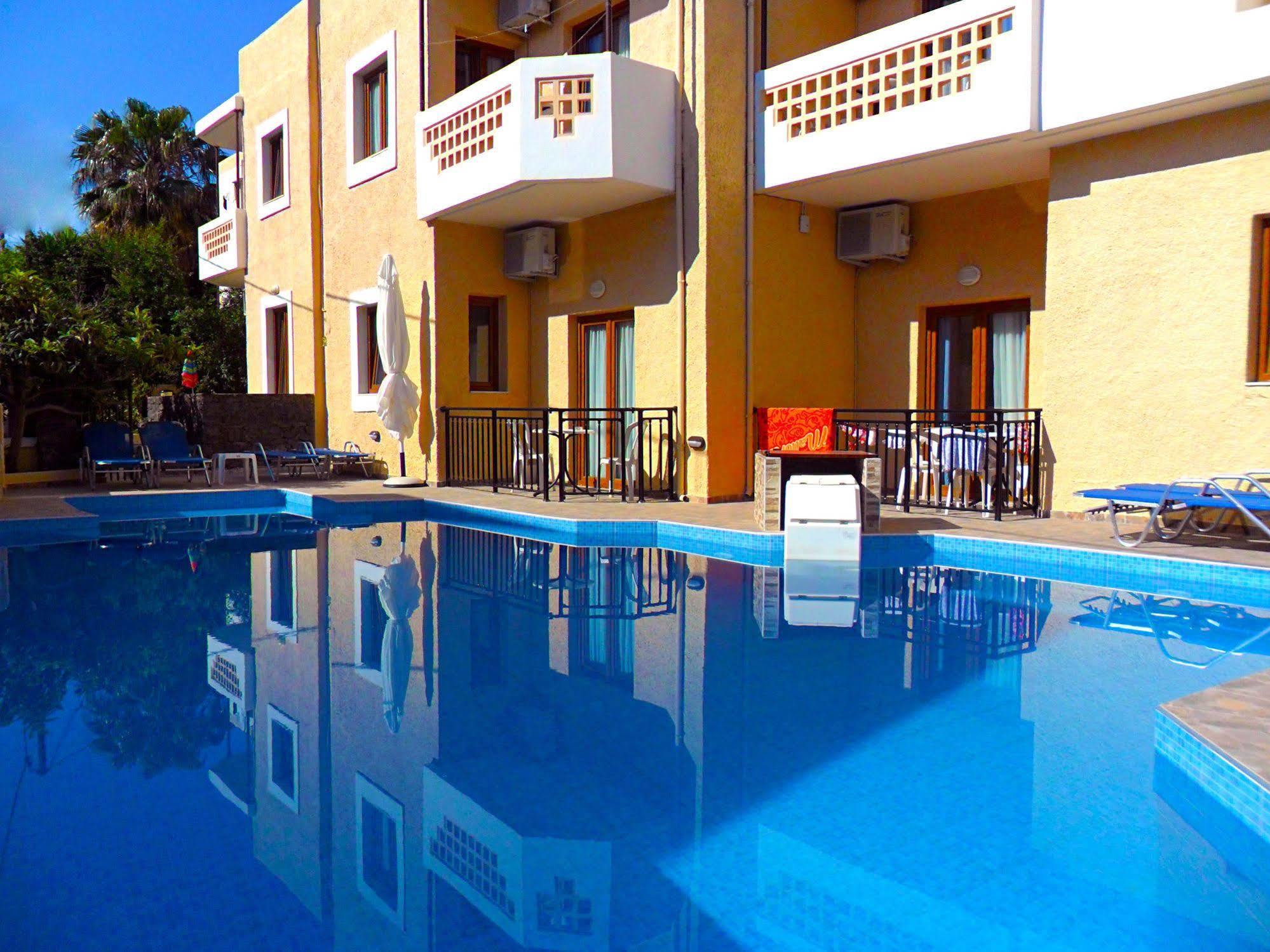 Katerini Apartments Hotel Платанес Экстерьер фото