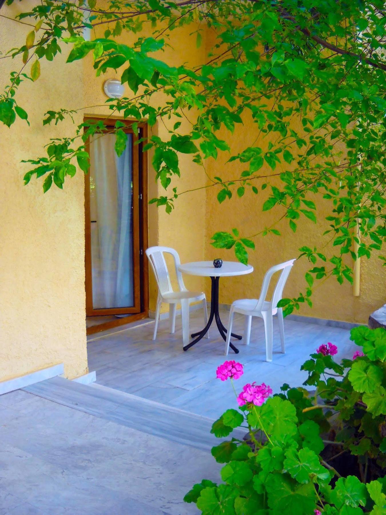 Katerini Apartments Hotel Платанес Экстерьер фото