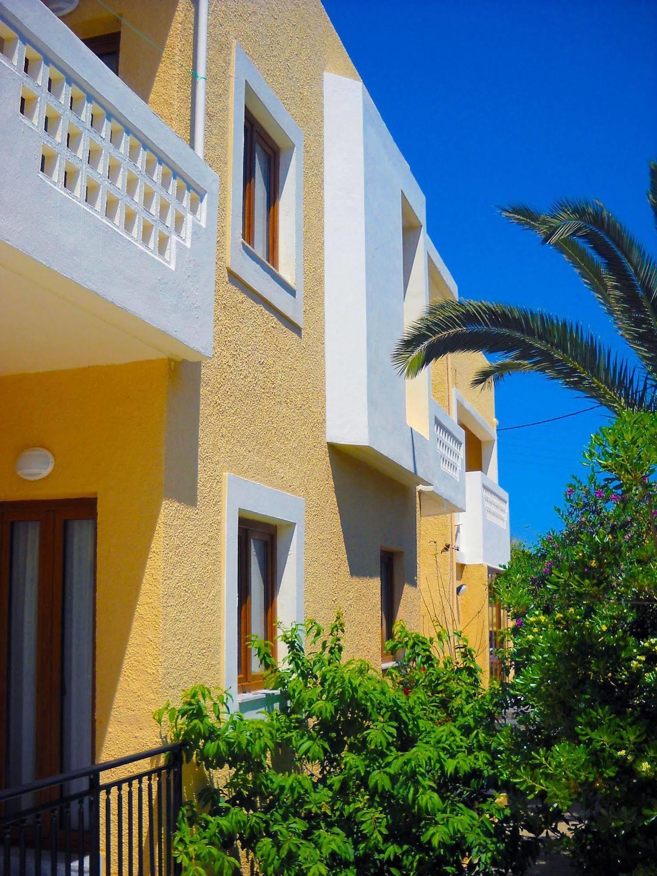 Katerini Apartments Hotel Платанес Экстерьер фото